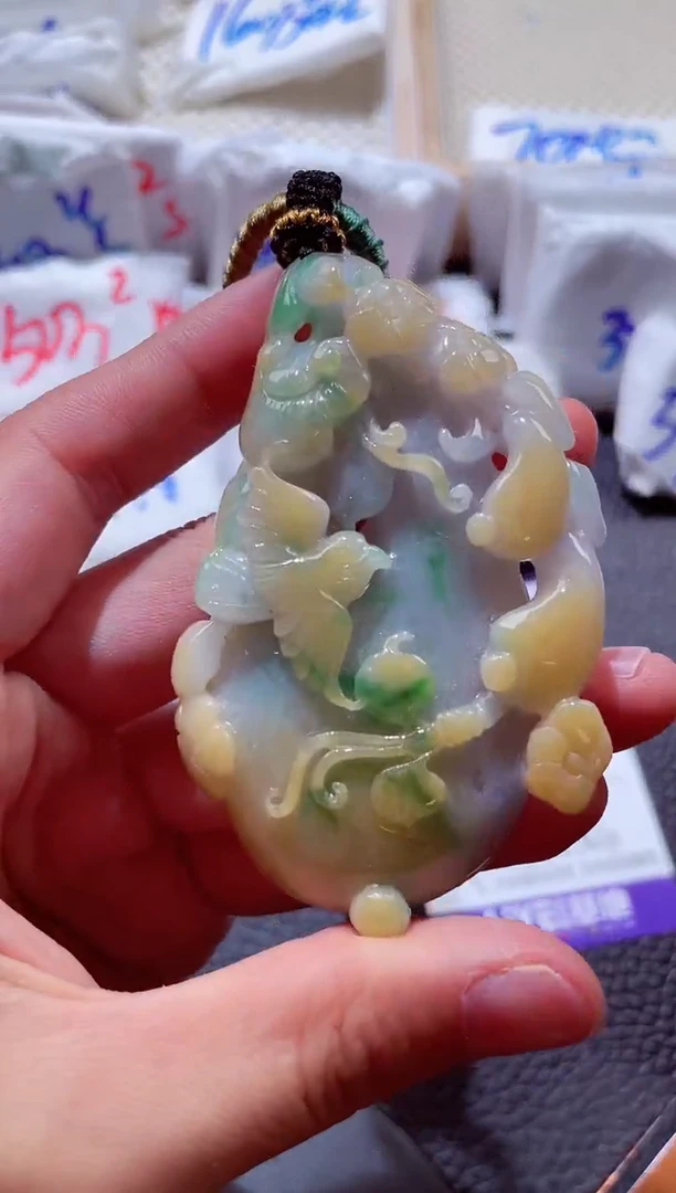 颈饰未镶嵌翡翠00004168