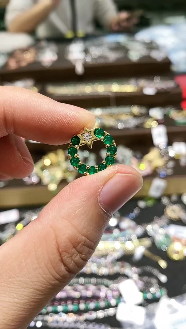 【闪购商品】祖母绿颈饰银S925镶嵌吊坠