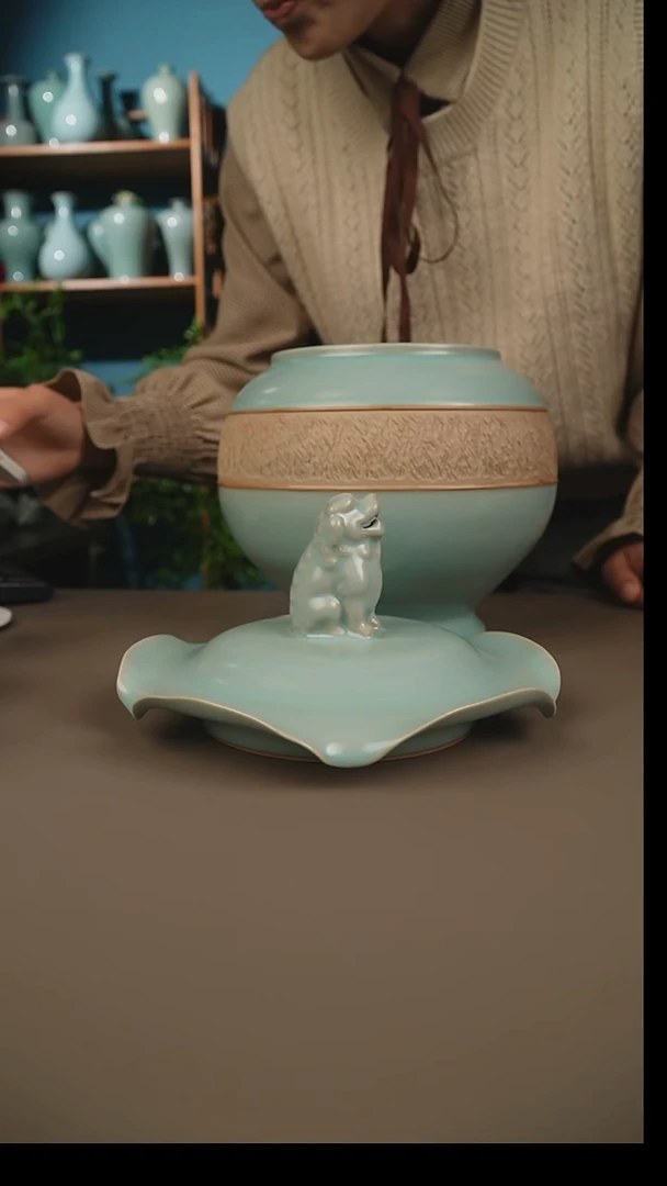 杯仿古瑞兽荷叶罐微暇