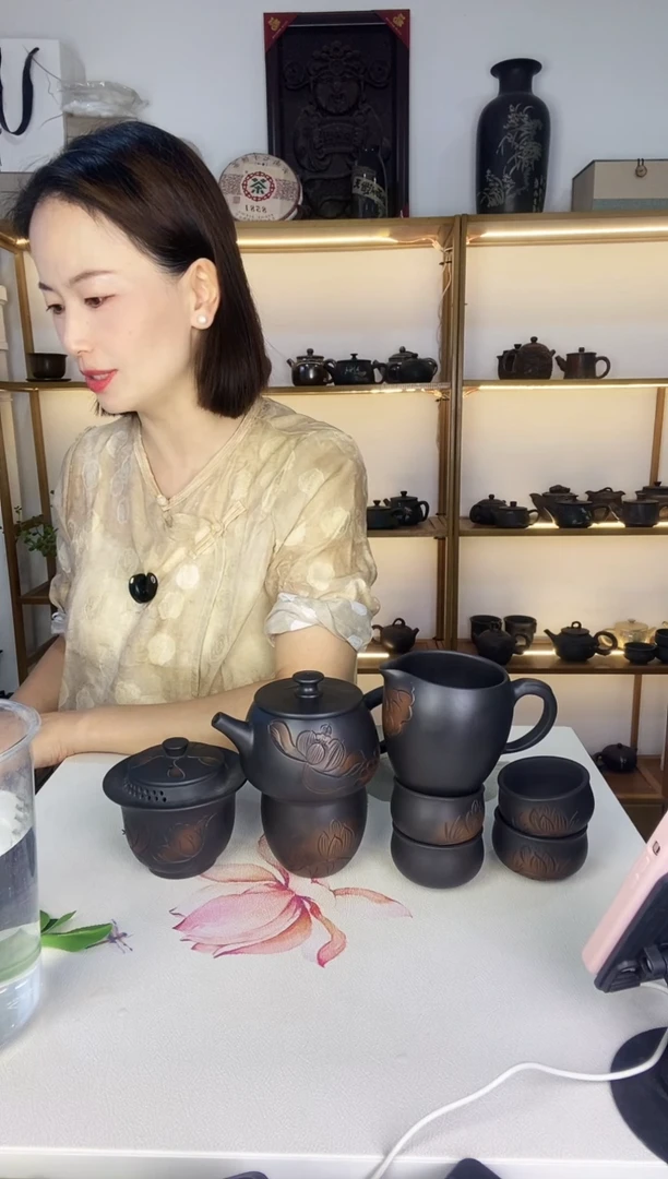 摆件孙*圣荷花300七件套带公道