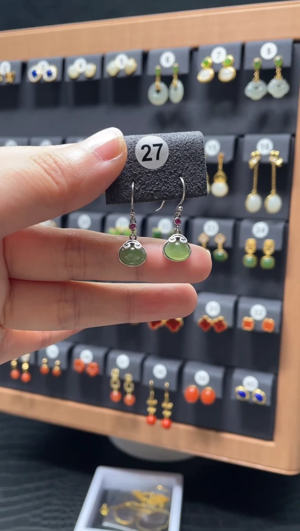 【闪购商品】和田玉耳饰银S925镶嵌0027