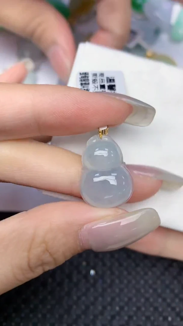 颈饰18K金镶嵌翡翠天然缅甸翡翠a货百元以上9元证书费自理