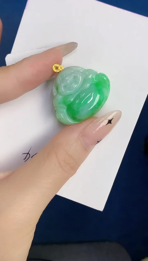 颈饰18K金镶嵌翡翠缅甸天然翡翠A货