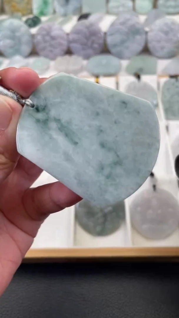 颈饰未镶嵌翡翠天然缅甸翡翠A货 有瑕疵9