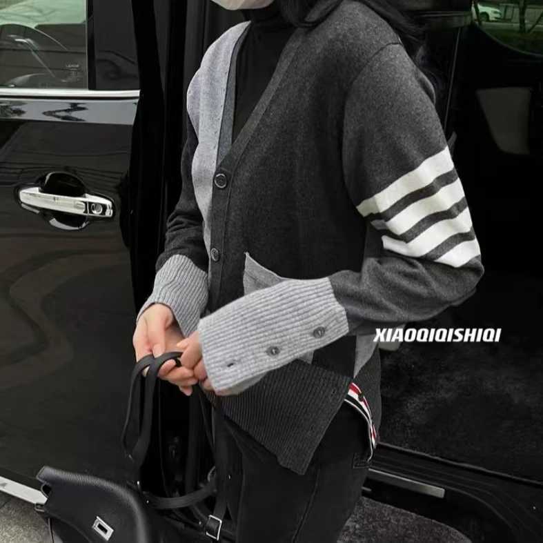 99新 THOMBROWNE 潮奢豆 严选/拼色经典四杠V领山羊绒外套/Q13225