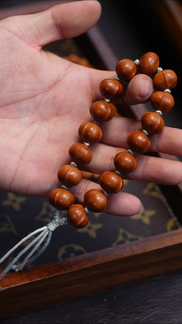 【闪购商品】橄榄核手串苏工橄榄核