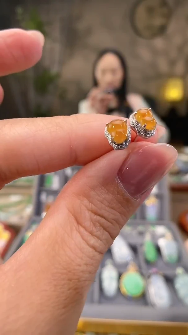 吊坠(不含链)18K金镶嵌翡翠耳饰一对