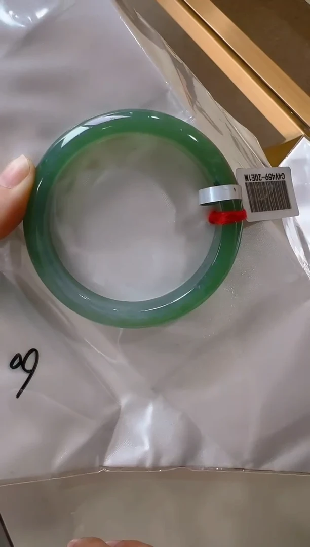 【闪购商品】翡翠手镯未镶嵌多样性发货拍一发一