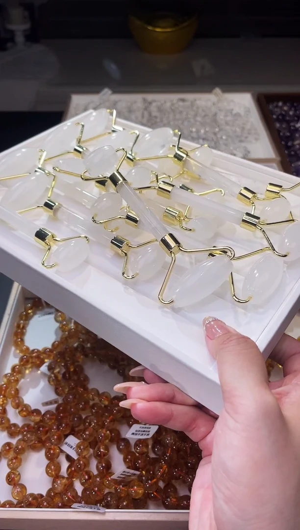 【闪购商品】水晶/未镶嵌白水晶推脸小能手