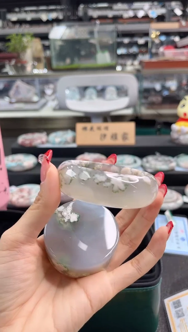 未镶嵌手镯石英质玉58圈口（赠品镯心）