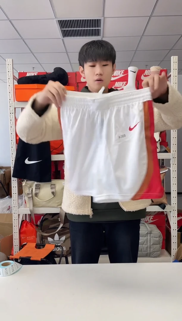 088编码  尺码160 直播过款/正品