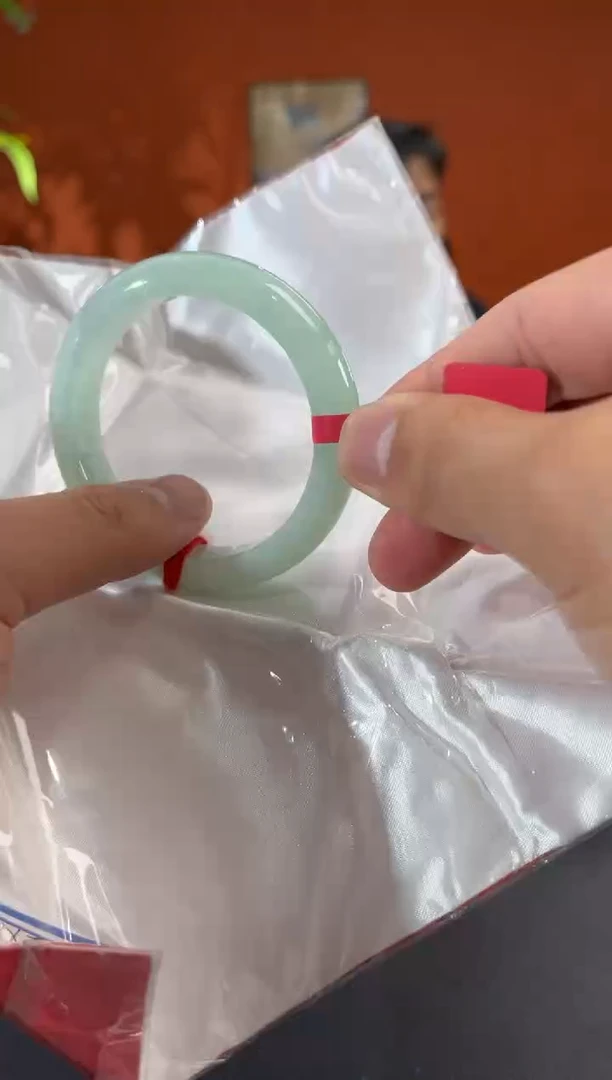 未镶嵌手镯翡翠3 52