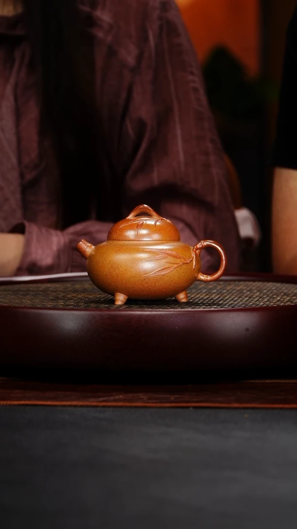 茶壶紫砂成进窑 三足37 柴烧 170毫升