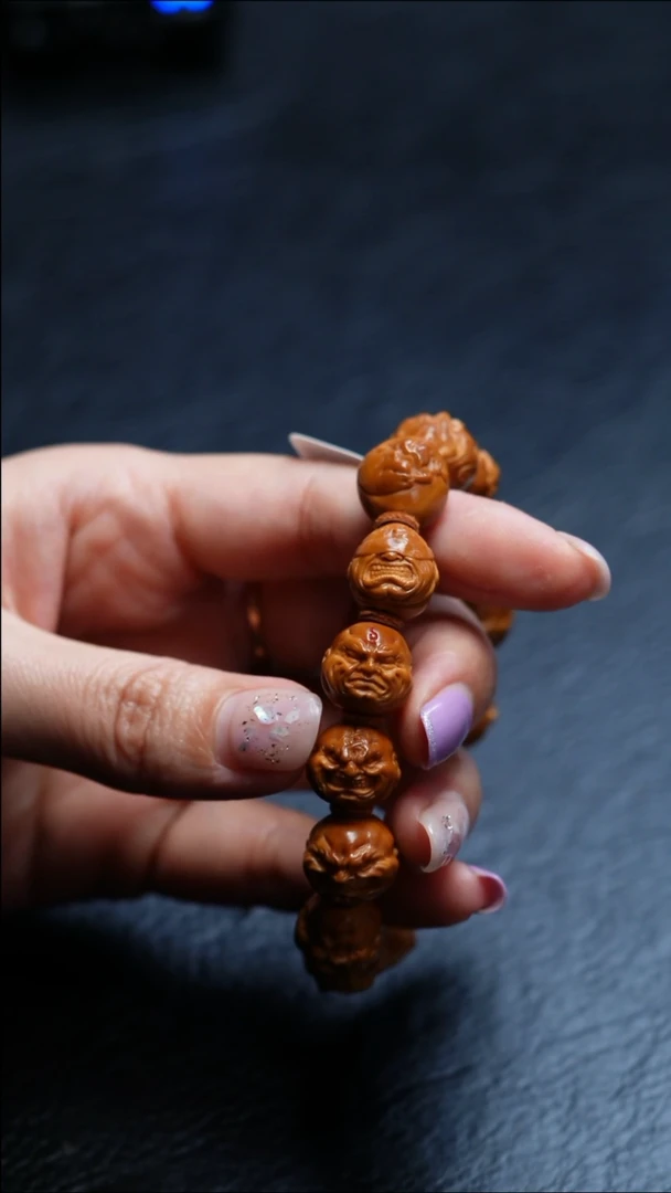 橄榄核吊坠苏工橄榄核