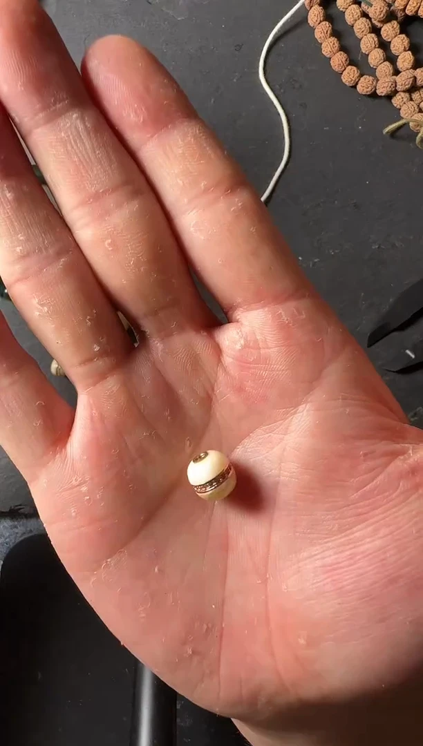 未镶嵌蜜蜡裸石蜜蜡汉堡珠10mm左右