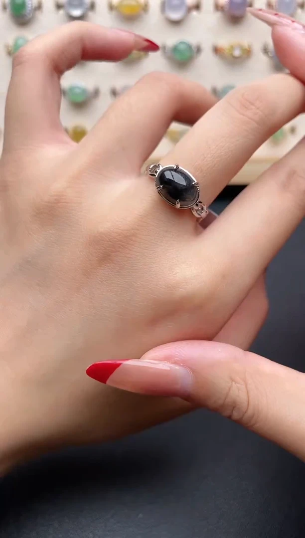 【闪购商品】翡翠戒指银S925镶嵌一物一证一礼盒