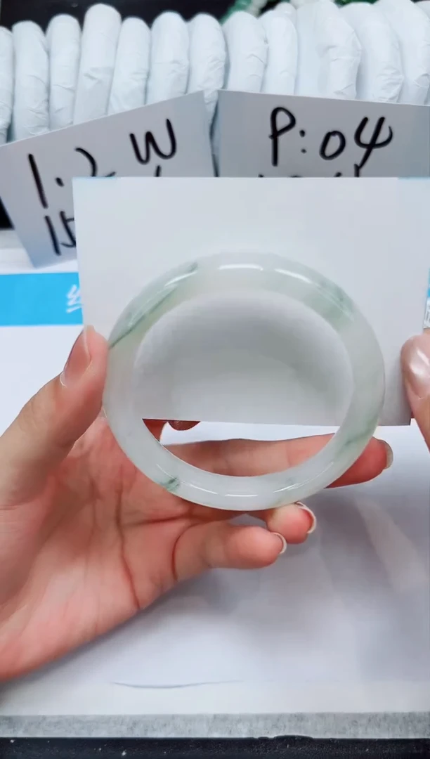 未镶嵌手镯石英质玉A203-60.4