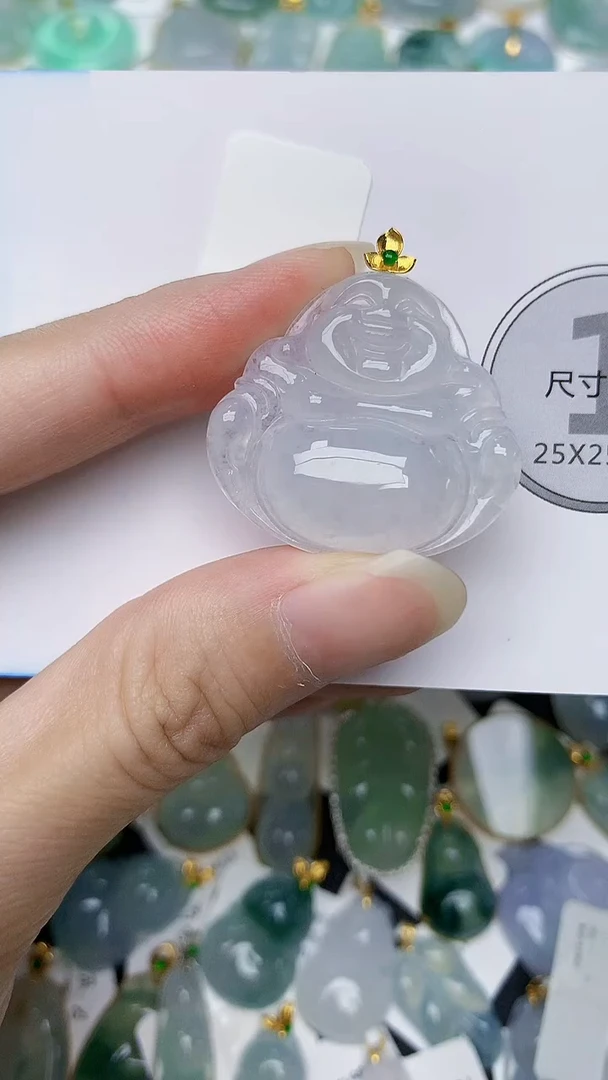颈饰18K金镶嵌翡翠天然A货翡翠