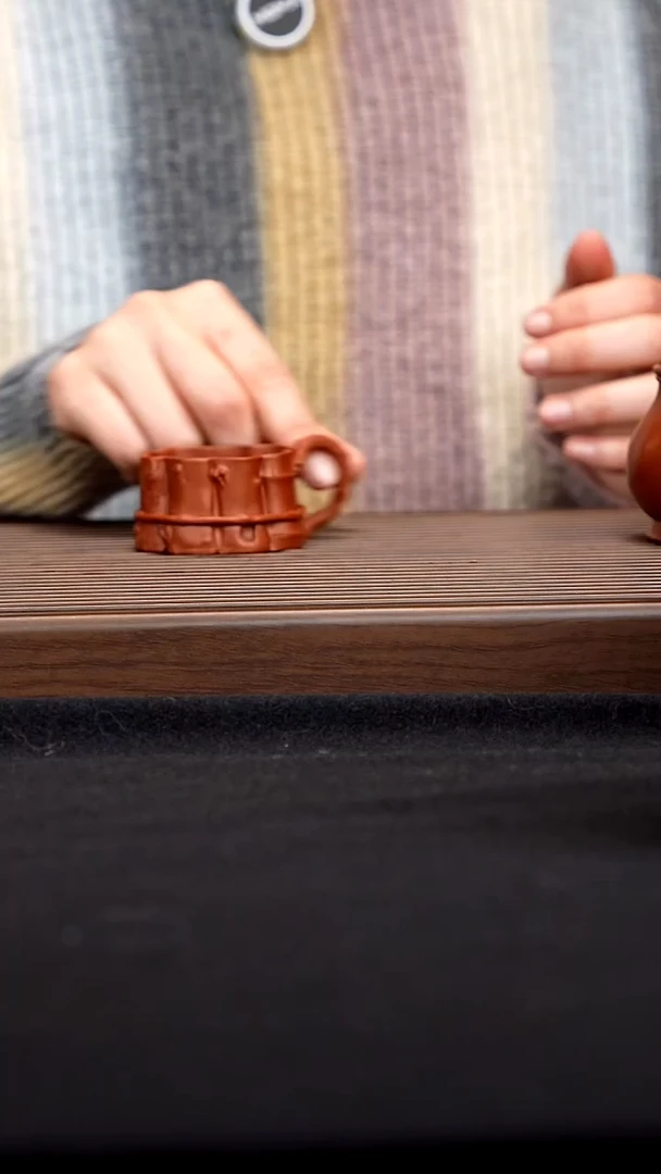 【闪购商品】全手朱泥微瑕小杯 一物见春