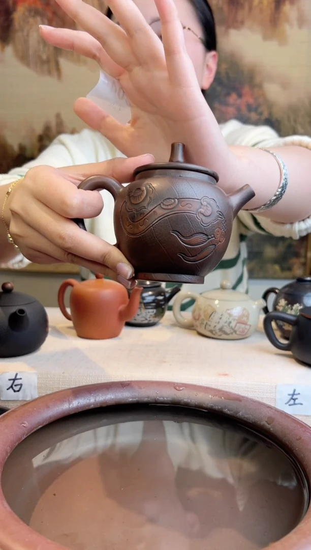 【闪购商品】云南建水紫陶-菩提纹浮雕壶