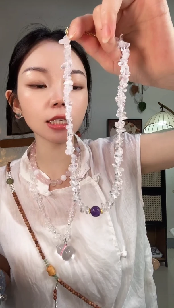 未镶嵌颈饰水晶Q678QQQQ