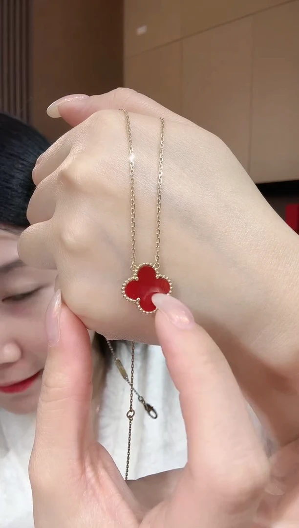 【闪购商品】玛瑙/玉髓套链18K金镶嵌红色k黄，四叶草套链GHJ25版，