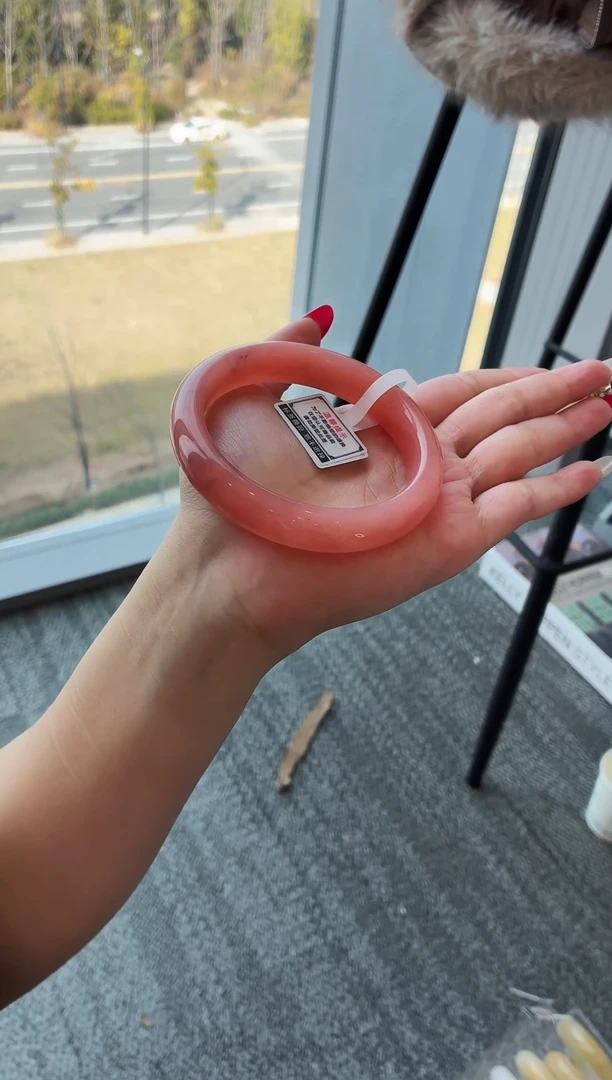 未镶嵌手镯石英质玉50.60