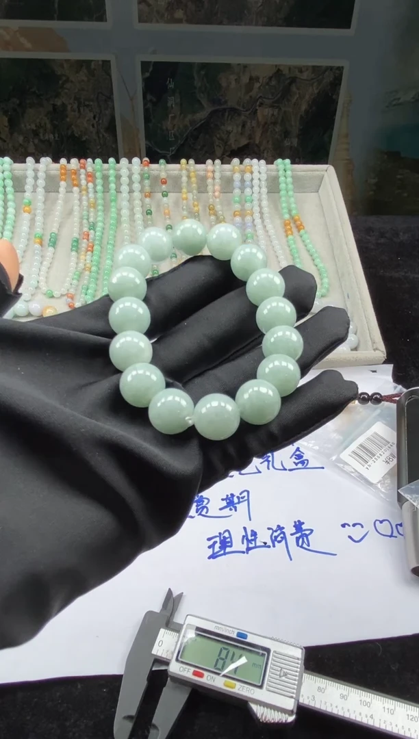 未镶嵌定制翡翠天然缅甸A货翡翠，拍一发一