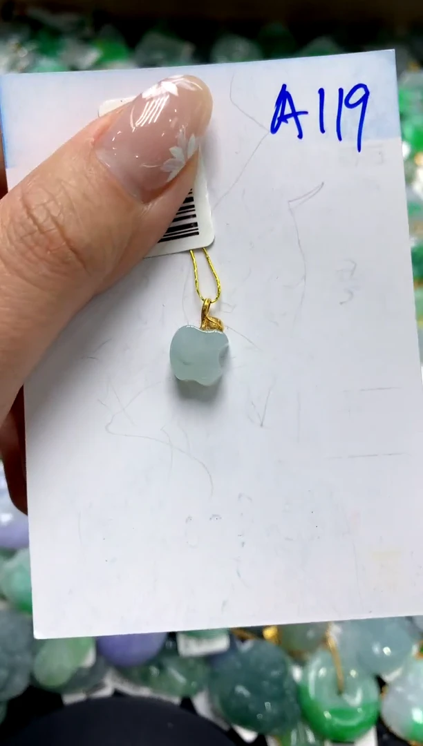 【闪购商品】翡翠颈饰18K金镶嵌1111111111111111