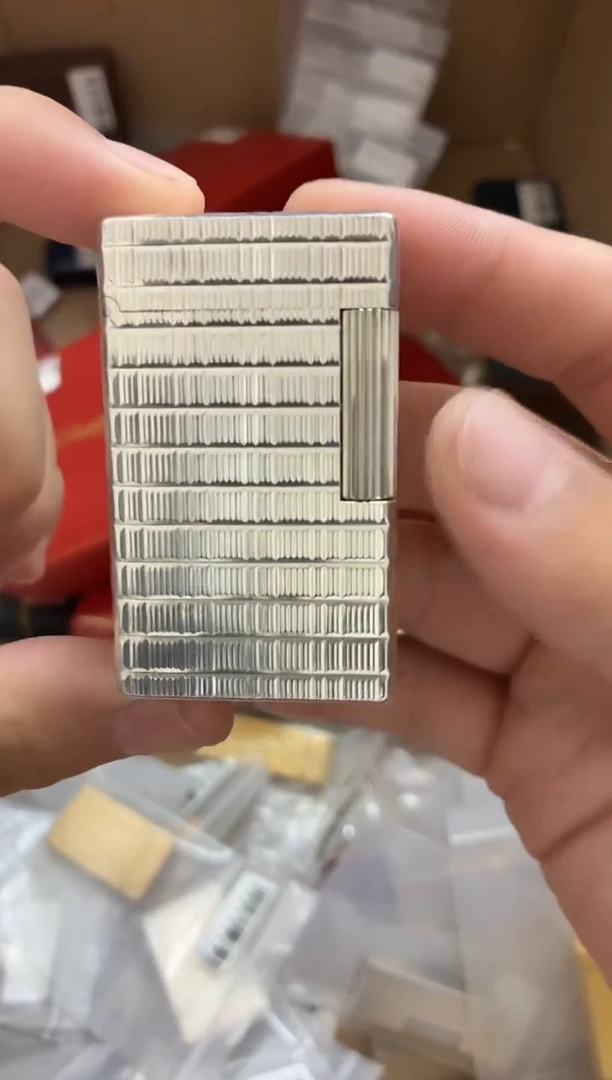 L1大号银色横竖条打火机