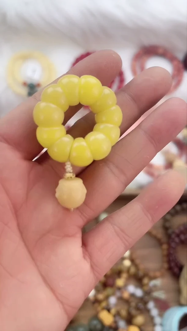 【闪购商品】白玉菩提吊坠手撵