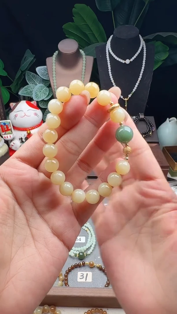 未镶嵌手链和田玉精品10m左右新疆糖玉手串