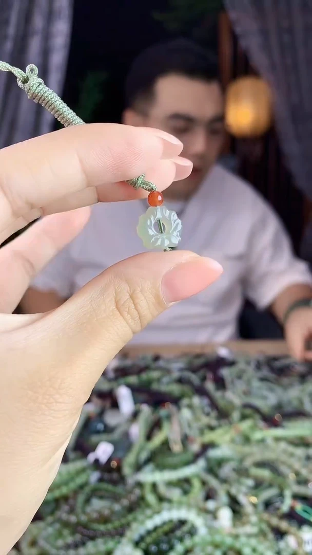 和田玉未镶嵌挂件多样性发货拍一发一