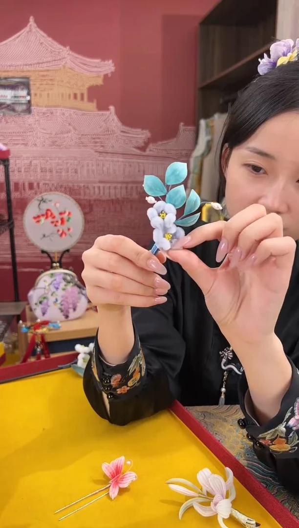 【闪购商品】刺绣非遗绒花（发饰）