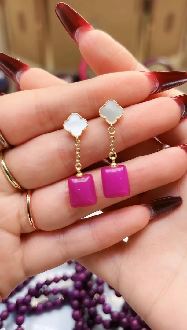 【闪购商品】苏纪石（舒俱来）耳坠未镶嵌玉化小花耳坠