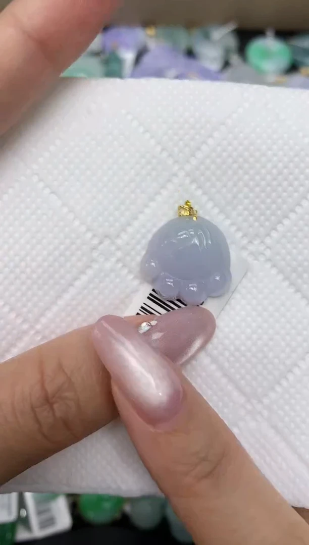 颈饰18K金镶嵌翡翠a货百元一下同包裹多件发出的只收取一单运费