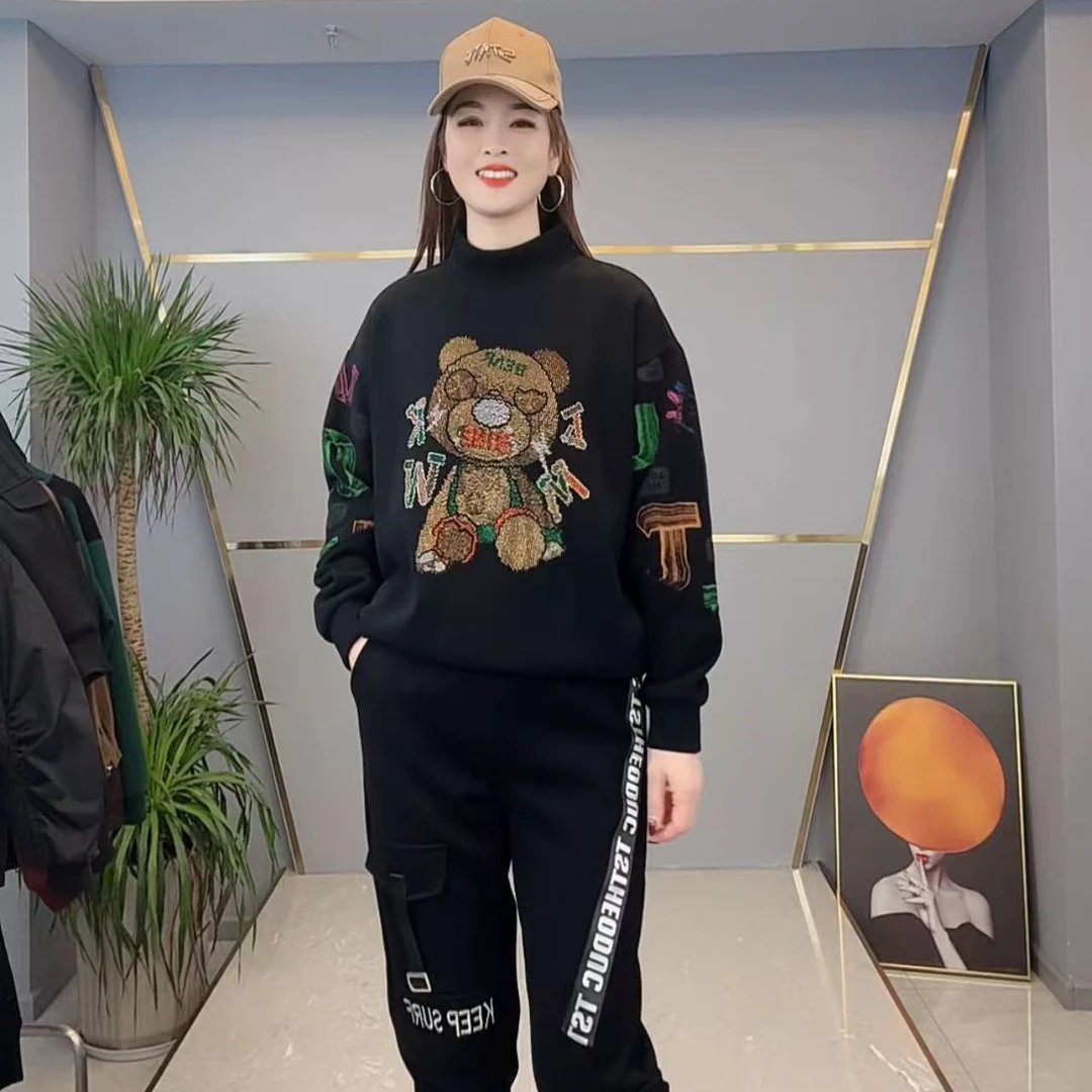 shishu/拾束冬季新款时尚女装小熊烫钻宽松百搭加绒卫衣CY8479