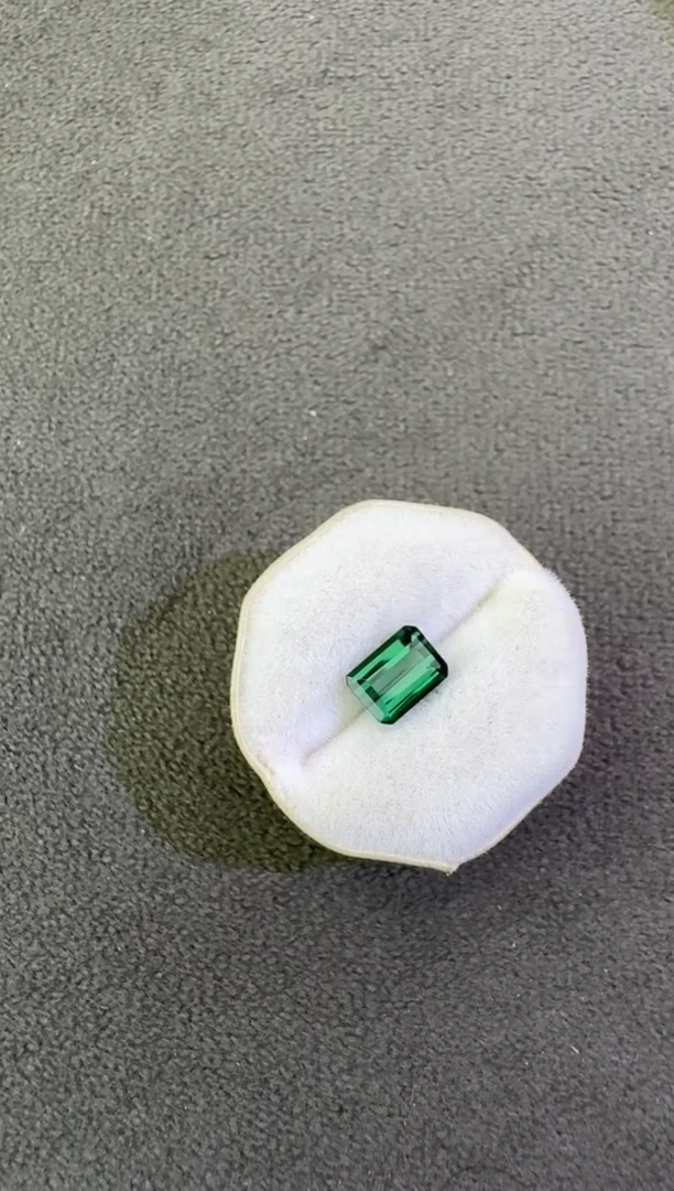 未镶嵌珠宝半成品碧玺1ct