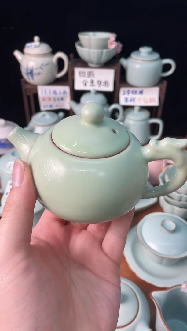 绿色茶壶，微瑕不售后，完美主义勿拍（孤品）