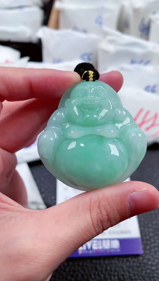 【闪购商品】翡翠颈饰未镶嵌00006537