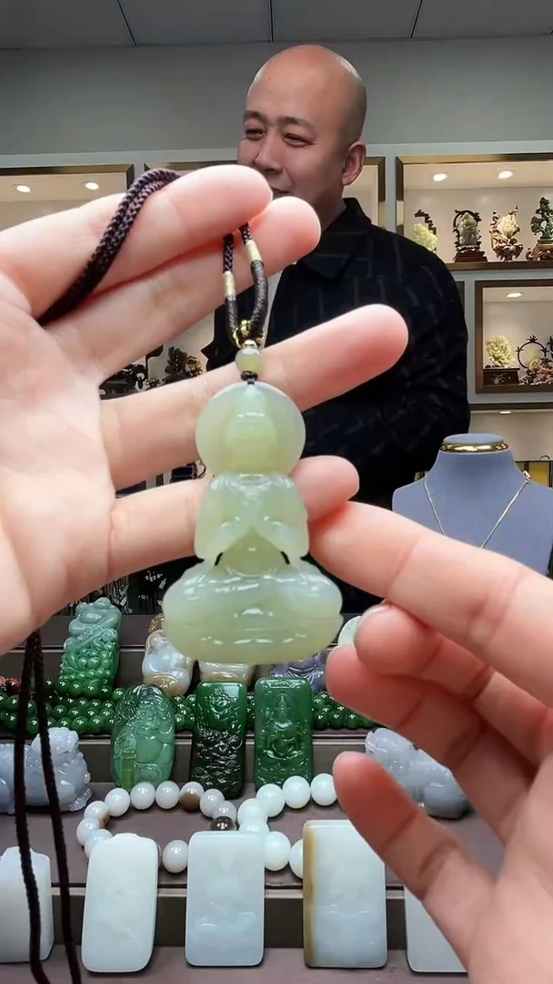 【闪购商品】和田玉颈饰未镶嵌苏