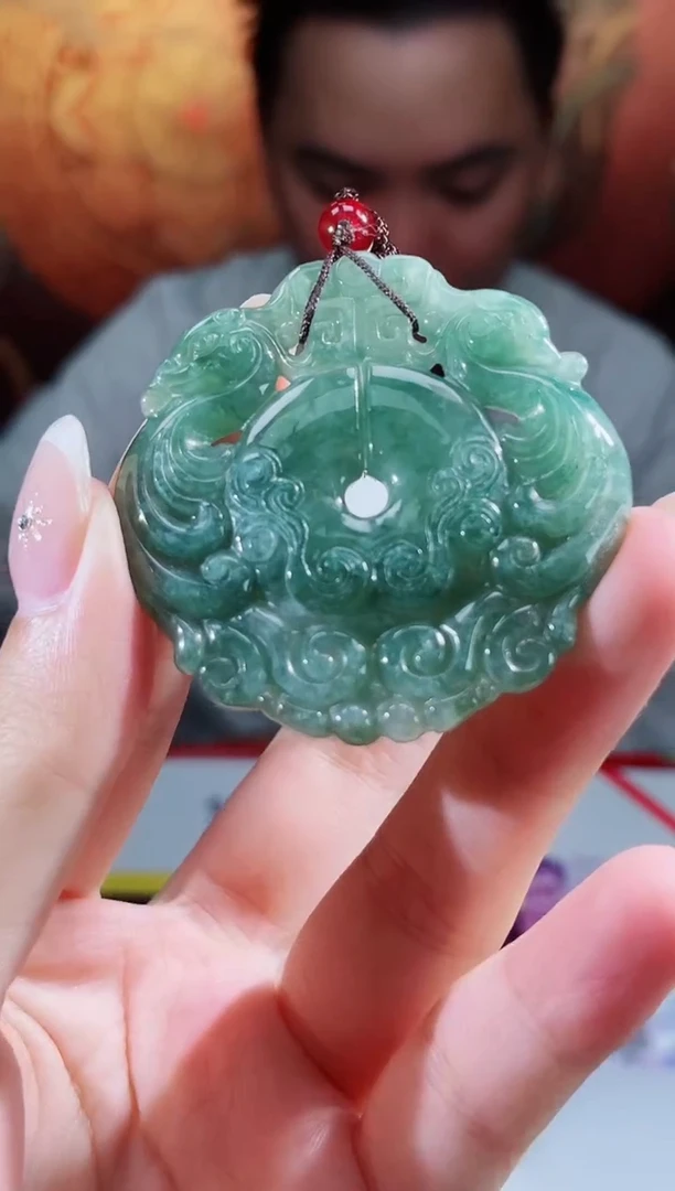 颈饰未镶嵌翡翠翡翠多样性发其一