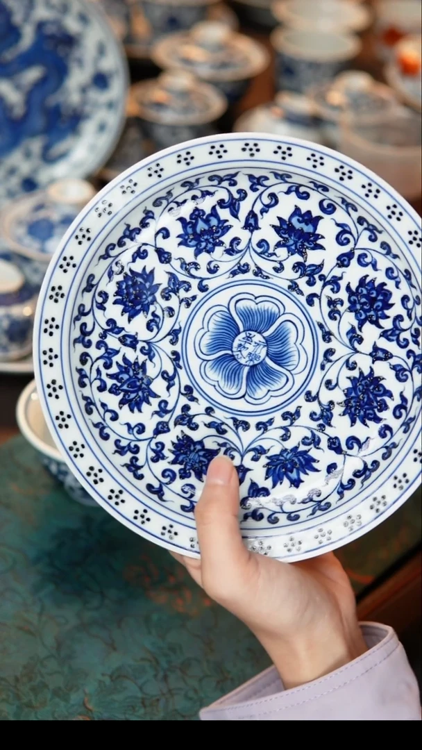 茶具缠枝连花心壶承