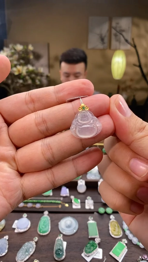 翡翠18K金镶嵌吊坠(不含链)佛公