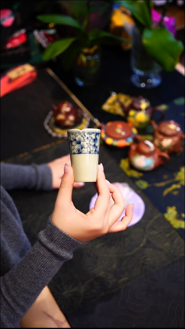 陶瓷杯大碗茶的茶