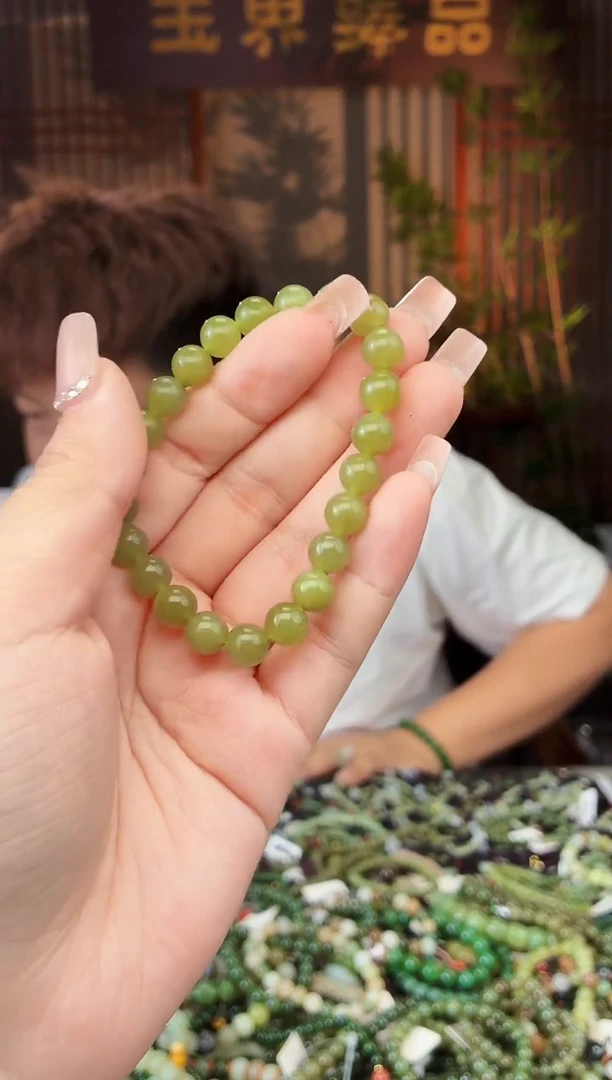 和田玉未镶嵌颈饰拍一发一