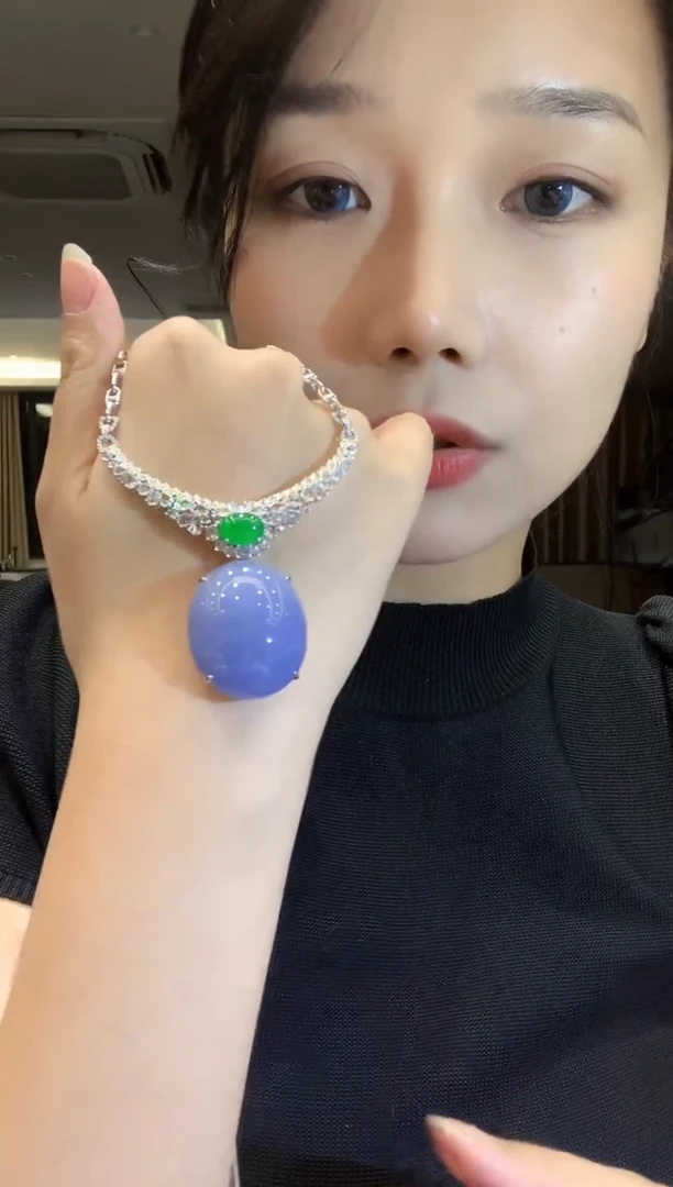 套链18K金镶嵌翡翠SY多样性发其一