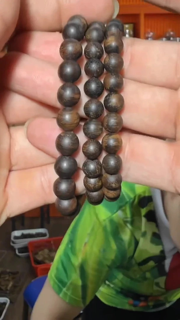 沉香手串160号多样性发一