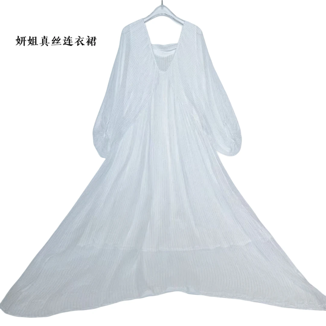 真丝复古2025年新时尚女士V领桑蚕丝女装百搭银丝白水花白色 2221