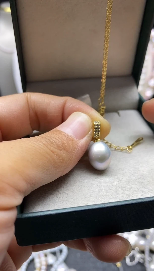 颈饰未镶嵌淡水珍珠多人